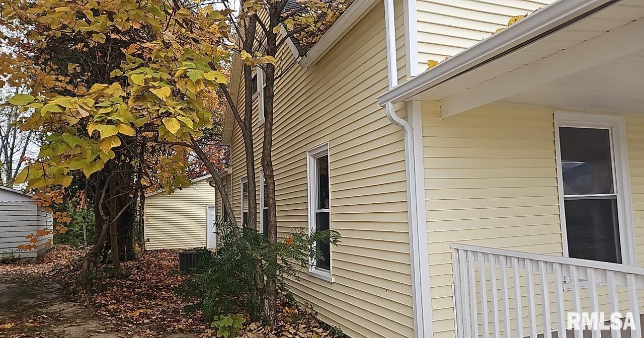 1122 Maple Street Mount Vernon, IL 62864 - Photo 4 of 21
