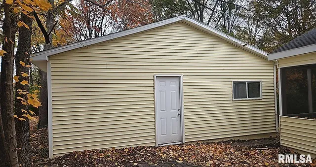 $140,500 | 1122 Maple Street, Mount Vernon, IL 62864