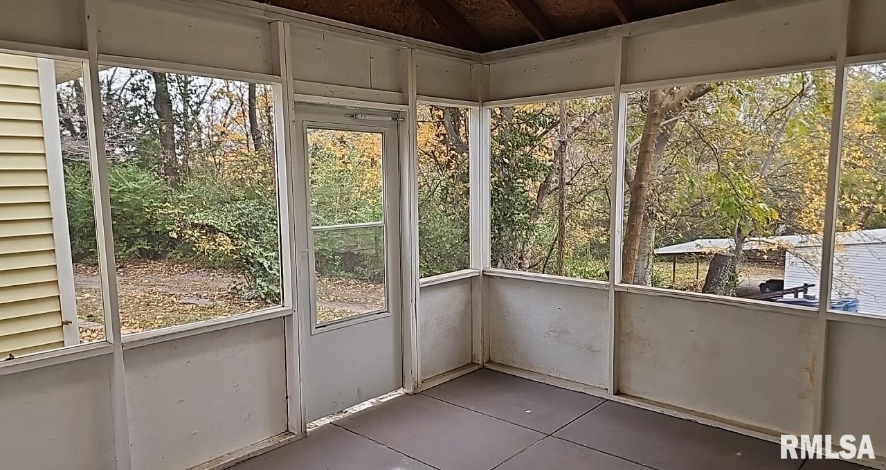 1122 Maple Street Mount Vernon, IL 62864 - Photo 7 of 21