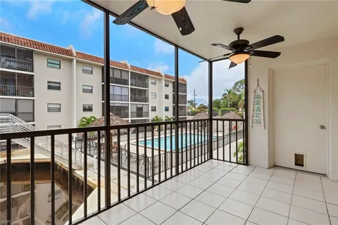 $235,000 | 9395 Pennsylvania Avenue, Unit 25, Bonita Springs, FL 34135