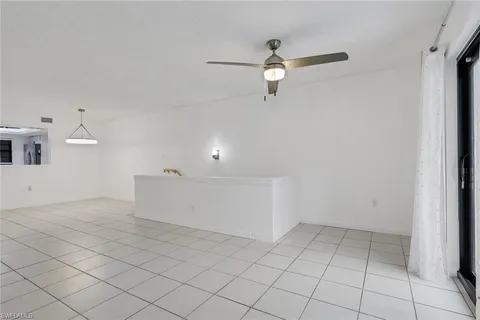 $235,000 | 9395 Pennsylvania Avenue, Unit 25, Bonita Springs, FL 34135