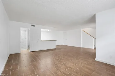 $235,000 | 9395 Pennsylvania Avenue, Unit 25, Bonita Springs, FL 34135