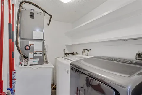 $235,000 | 9395 Pennsylvania Avenue, Unit 25, Bonita Springs, FL 34135