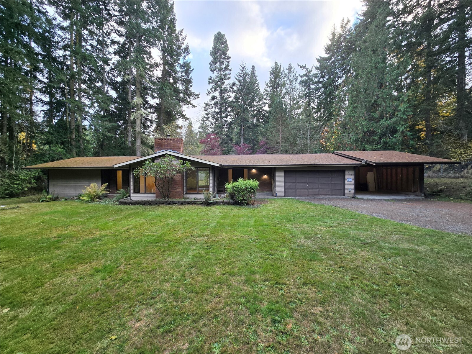 639 Lower Elwha Road Port Angeles, WA 98363 - Photo 2 of 38 Gallery Image 2