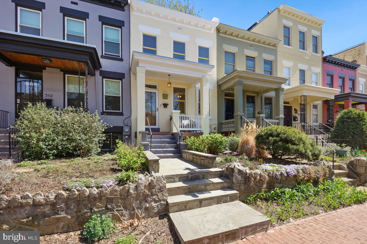 514 15th Street Southeast Washington, DC 20003 - Photo 2 of 36 front view of a brick house