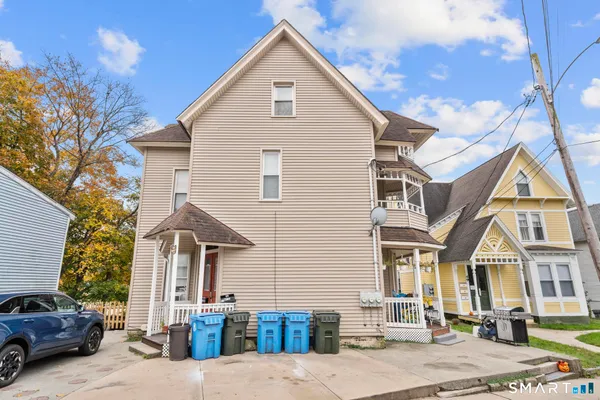 $475,000 | 51-53 Cliff Street, Norwich, CT 06360