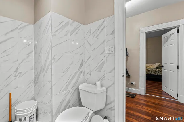 $475,000 | 51 Cliff Street, Norwich, CT 06360