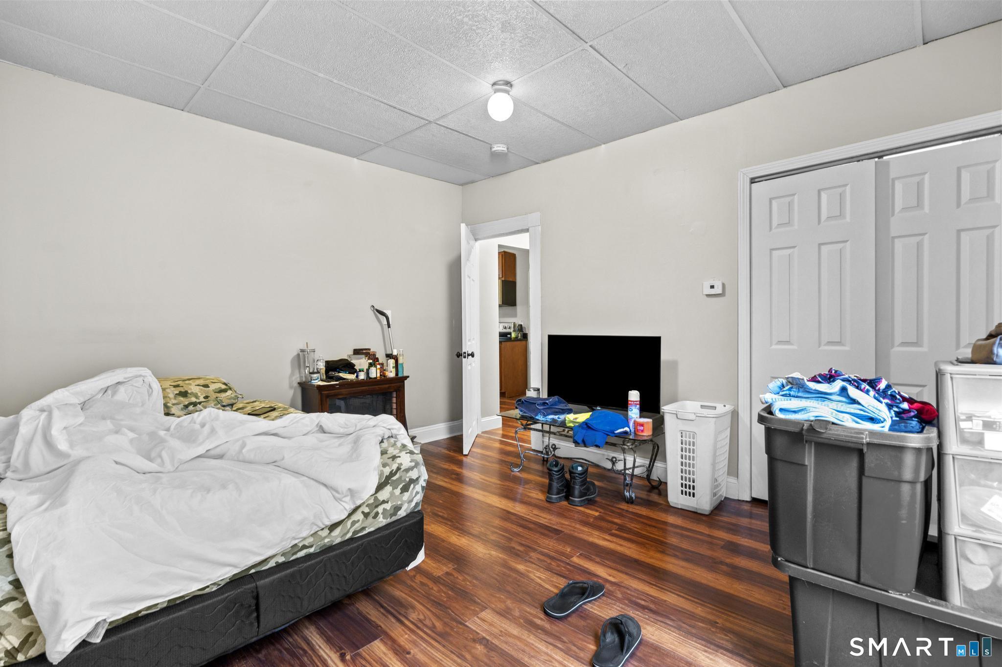 51 Cliff Street Norwich, CT 06360 - Photo 15 of 40