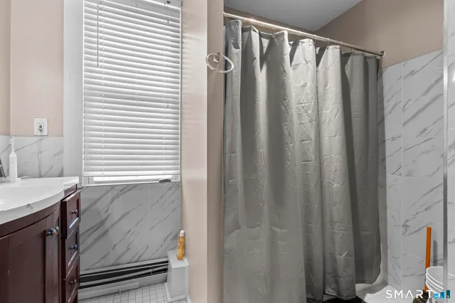 $475,000 | 51 Cliff Street, Norwich, CT 06360