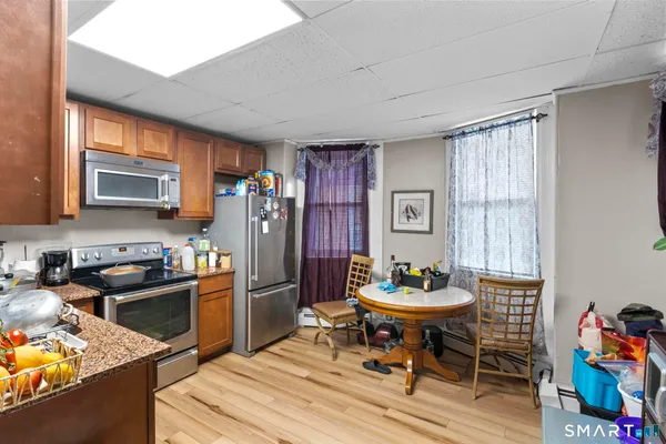 $475,000 | 51-53 Cliff Street, Norwich, CT 06360