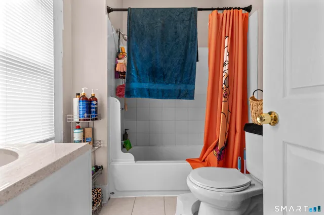 $475,000 | 51 Cliff Street, Norwich, CT 06360