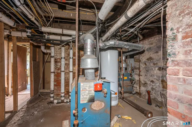 $475,000 | 51 Cliff Street, Norwich, CT 06360