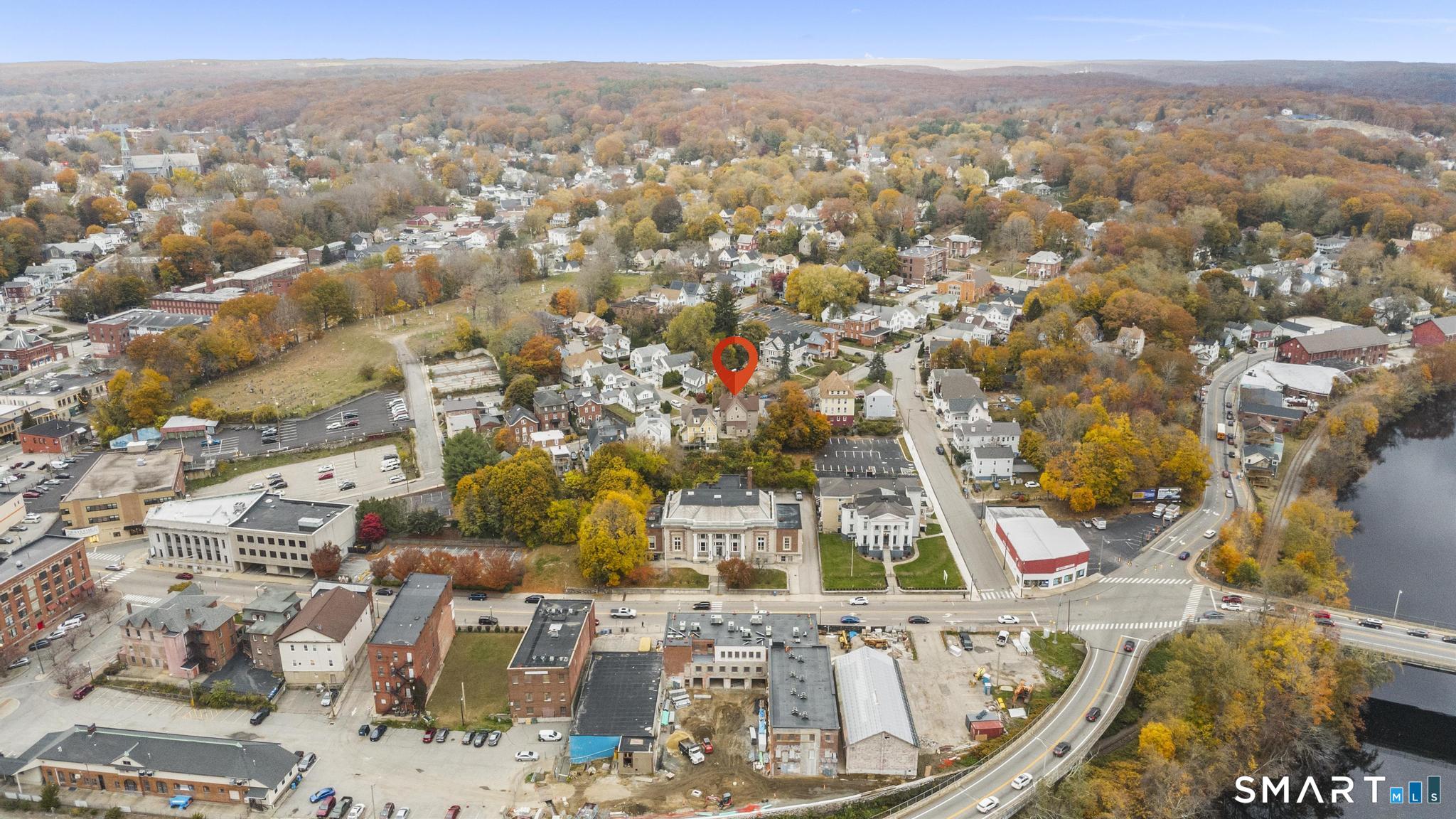 51 Cliff Street Norwich, CT 06360 - Photo 7 of 40