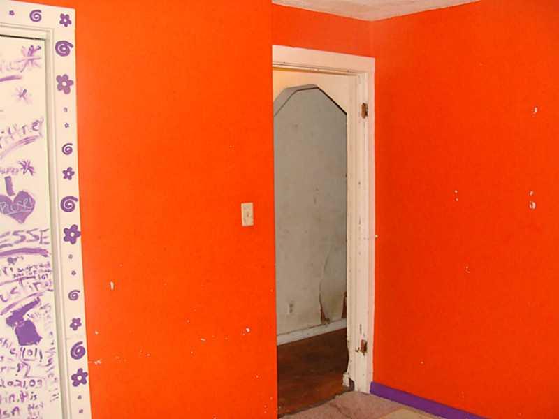 1524 Beam Road Columbus, IN 47201 - Photo 14 of 19 Gallery Image 14