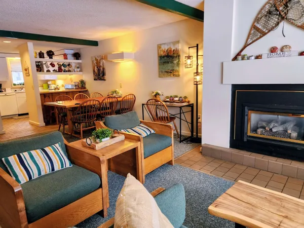 $485,000 | 185 Village Green Drive, Unit 8F, Stowe, VT 05672