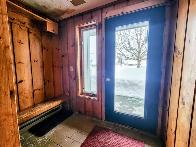 $485,000 | 185 Village Green Drive, Unit 8F, Stowe, VT 05672