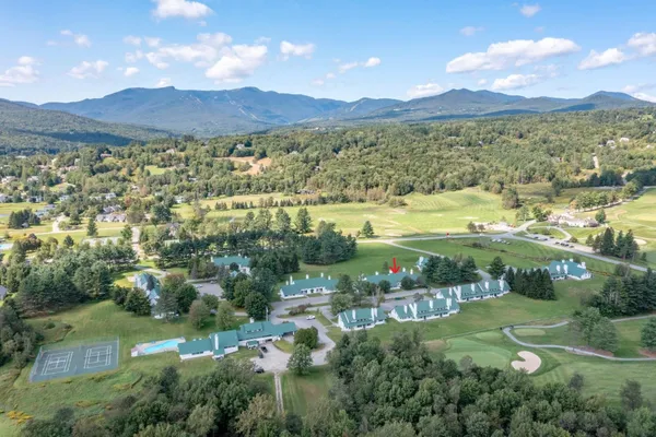 $485,000 | 185 Village Green Drive, Unit 8F, Stowe, VT 05672