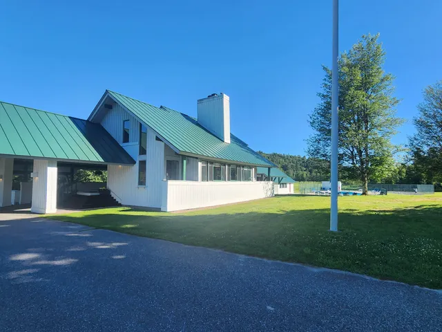 $485,000 | 185 Village Green Drive, Unit 8F, Stowe, VT 05672