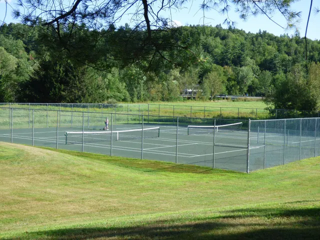 $485,000 | 185 Village Green Drive, Unit 8F, Stowe, VT 05672