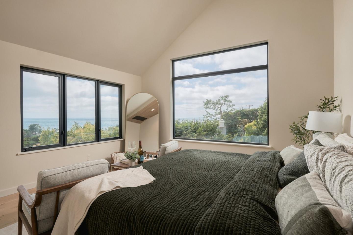 231 Spindrift Road Carmel, CA 93923 - Photo 21 of 43 Gallery Image 21