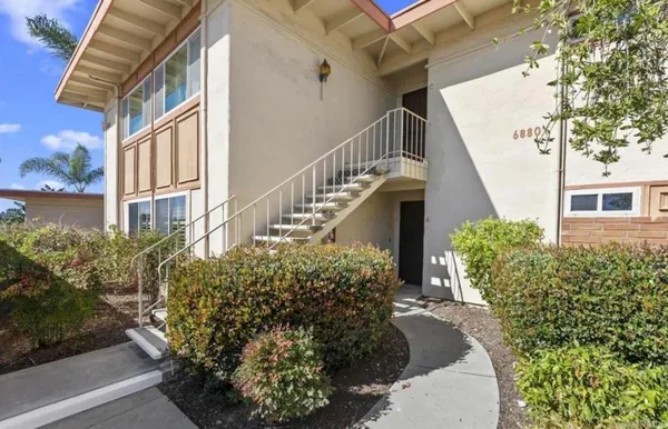 $3,295 | 6880 Hyde Park Drive, Unit A, San Diego, CA 92119