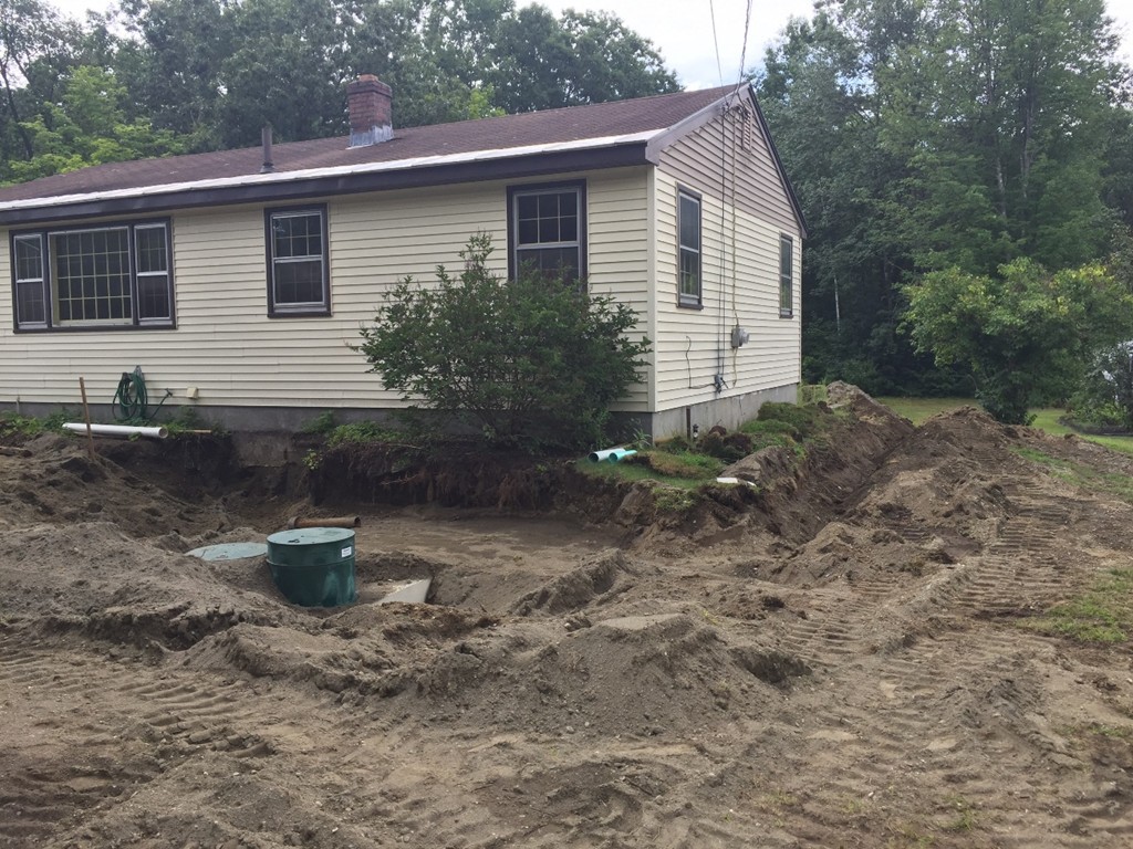 72 Graves Road Greenfield, MA 01301 - Photo 9 of 12 Gallery Image 9