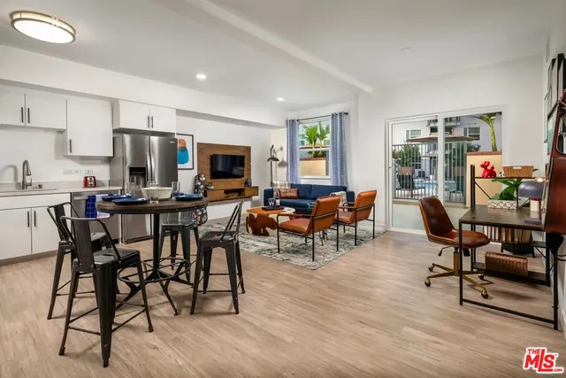 $2,213 | 10568 Promenade Gateway, Unit 542, El Monte, CA 91731