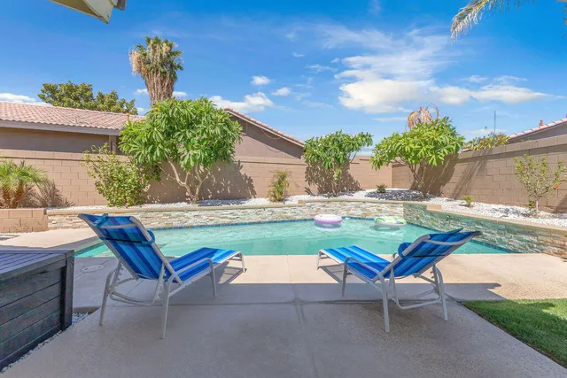 a view of outdoor space yard and patio