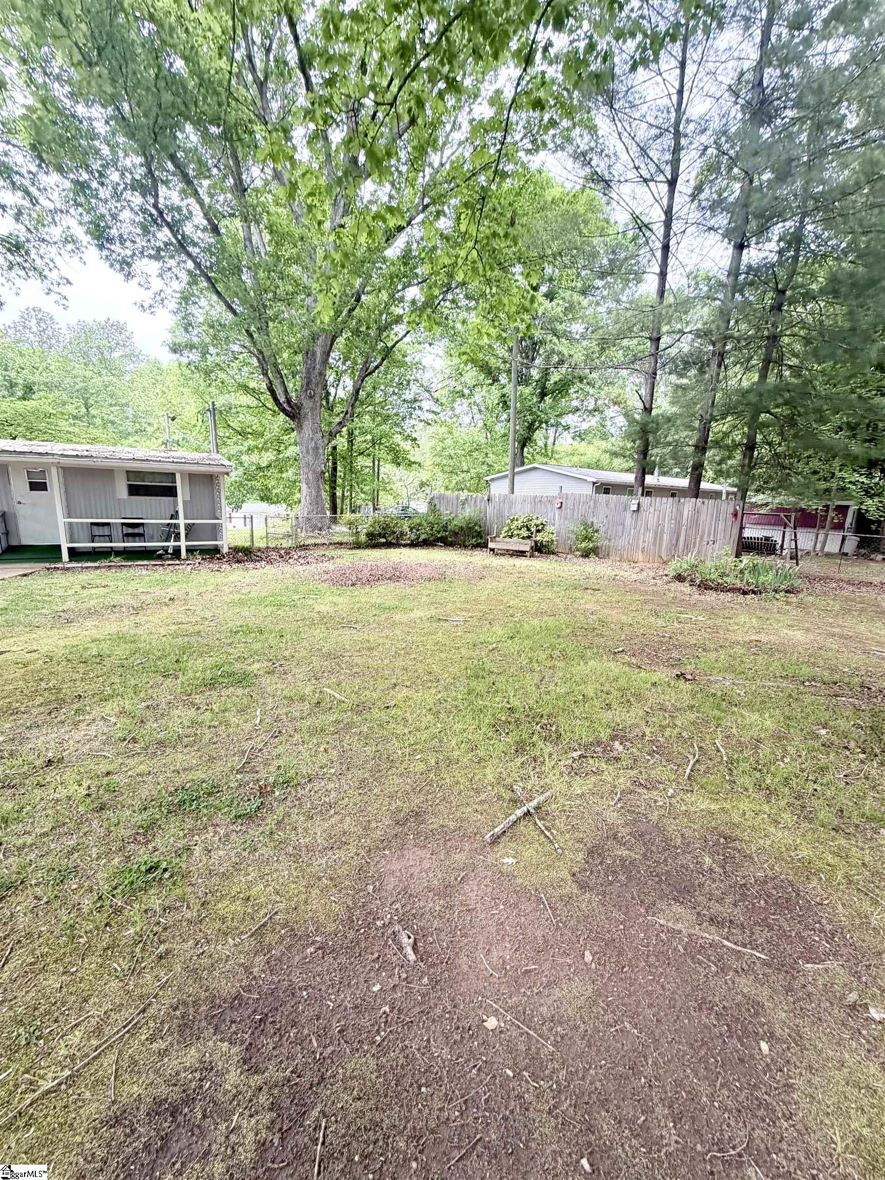 129 Boone Drive Easley, SC 29640 - Photo 11 of 27