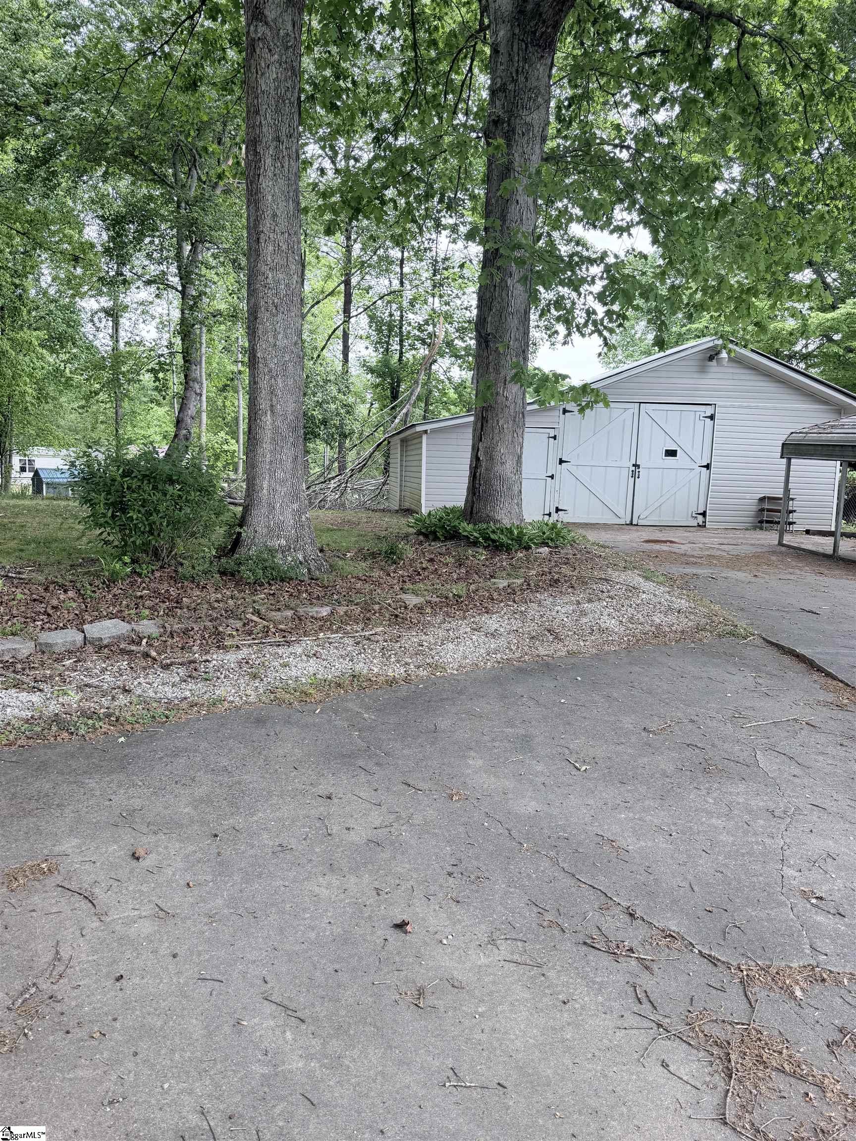 129 Boone Drive Easley, SC 29640 - Photo 14 of 27