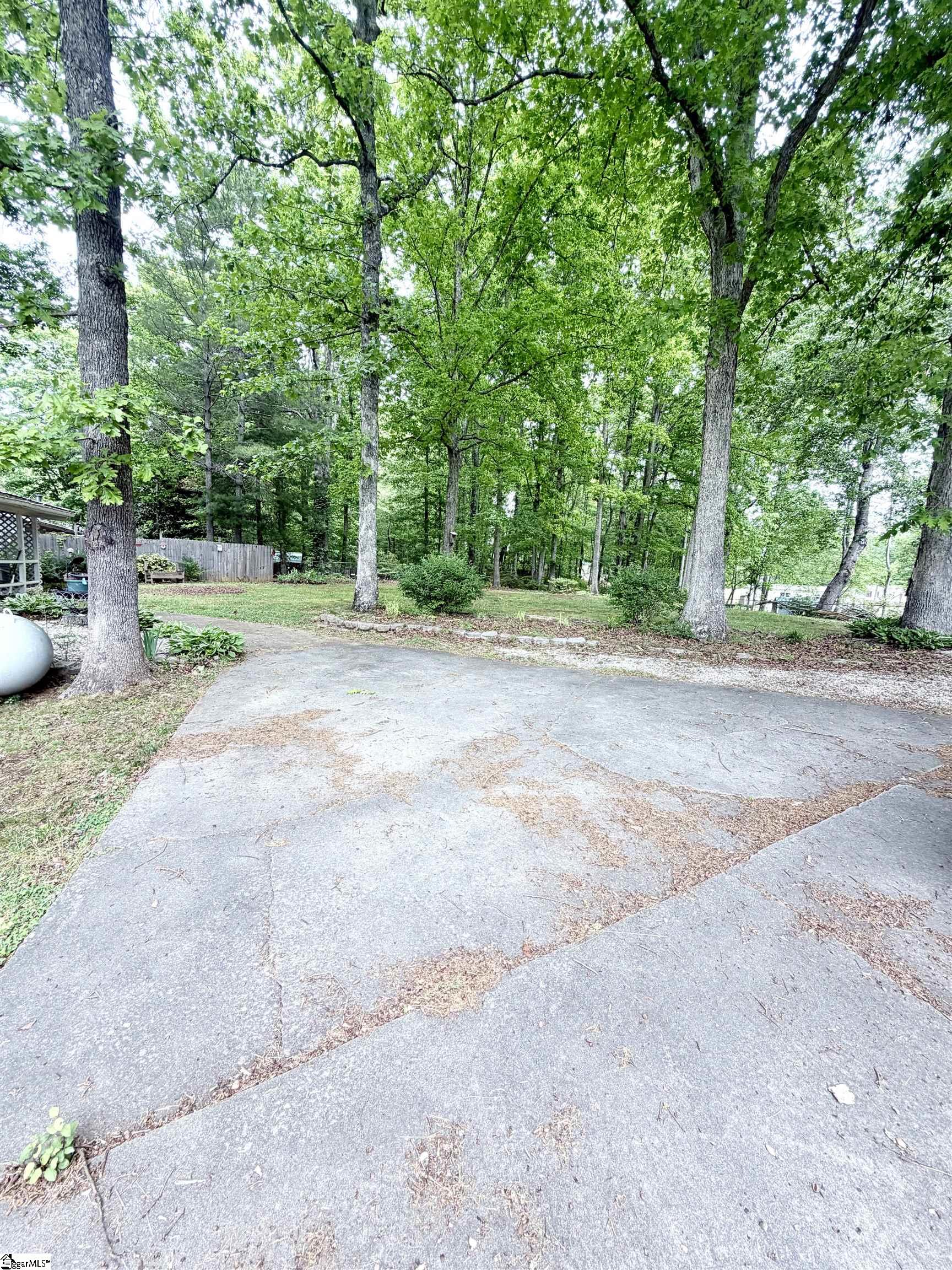 129 Boone Drive Easley, SC 29640 - Photo 15 of 27