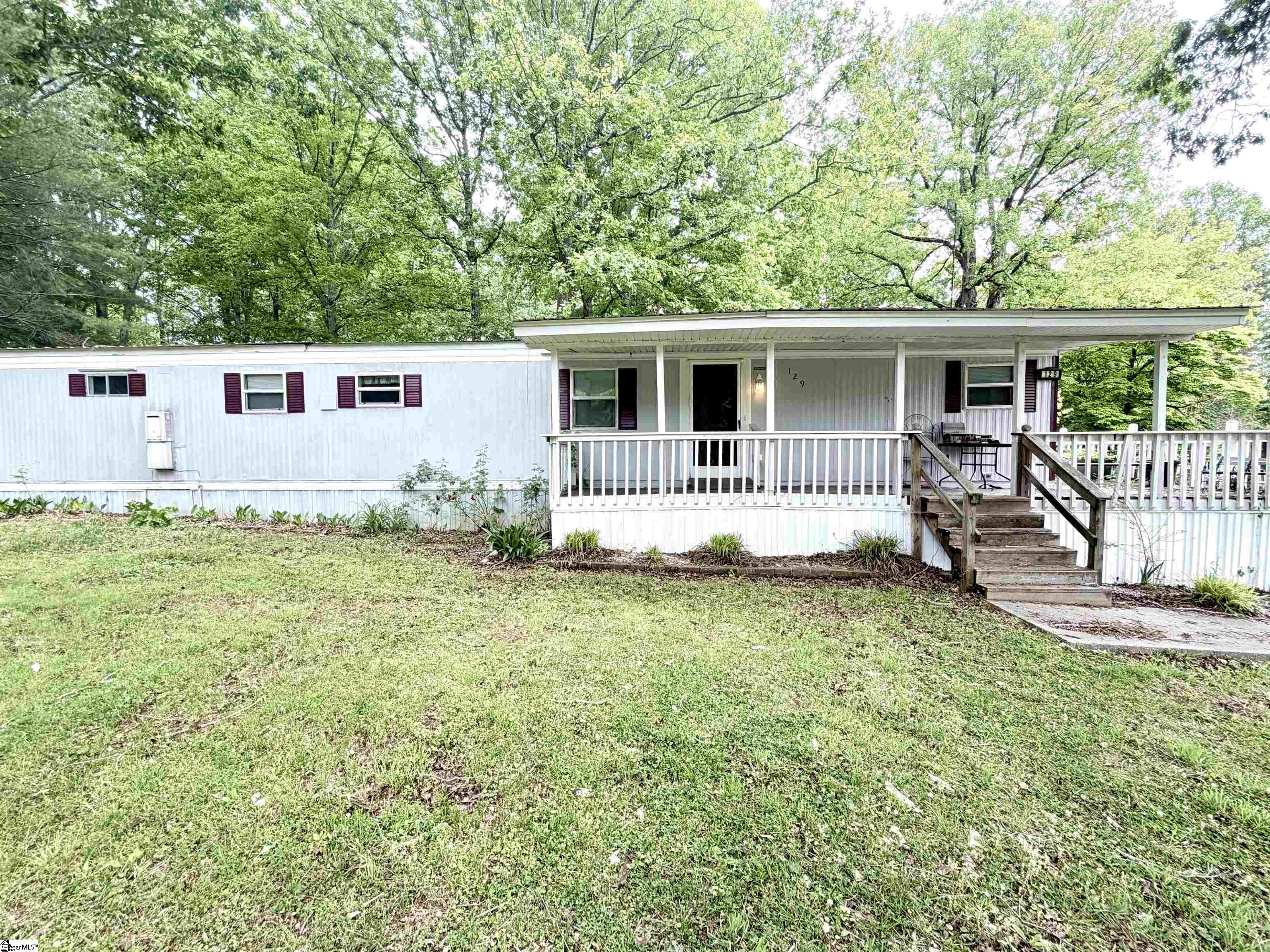 129 Boone Drive Easley, SC 29640 - Photo 3 of 27