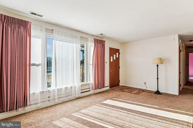 $425,000 | 106 Valley View Farm Lane, Tracys Landing, MD 20779