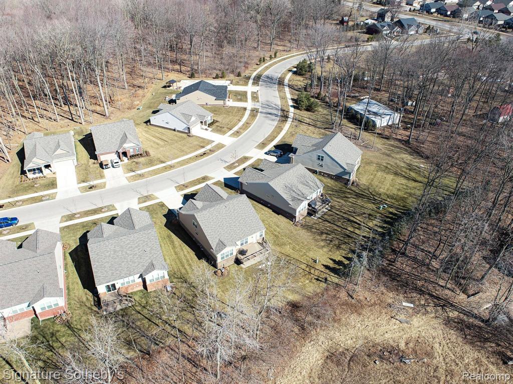 49583 Mapleton Canton, MI 48188 - Photo 43 of 46