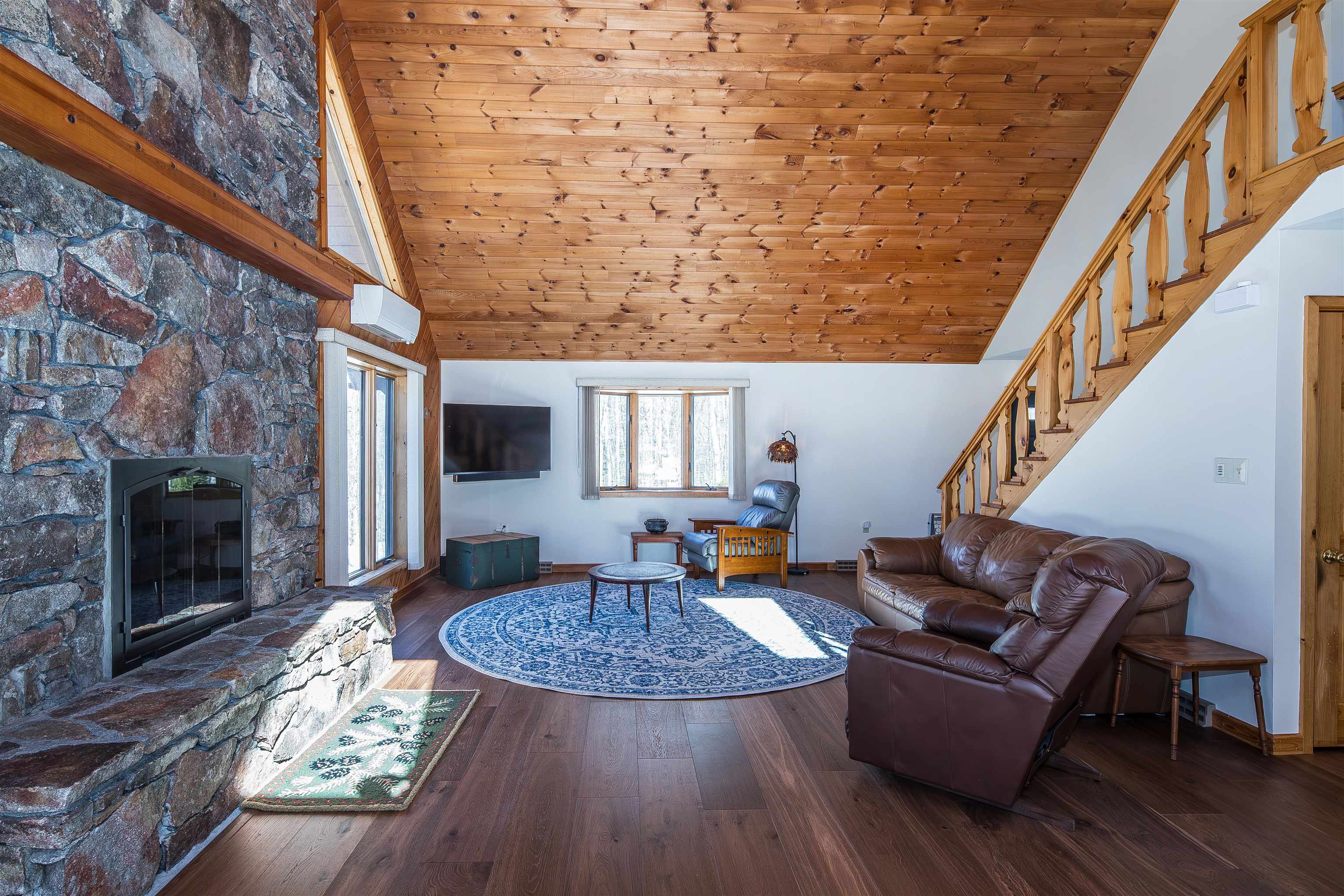 860 Sugar Hill Road Wallingford, VT 05742 - Photo 9 of 38