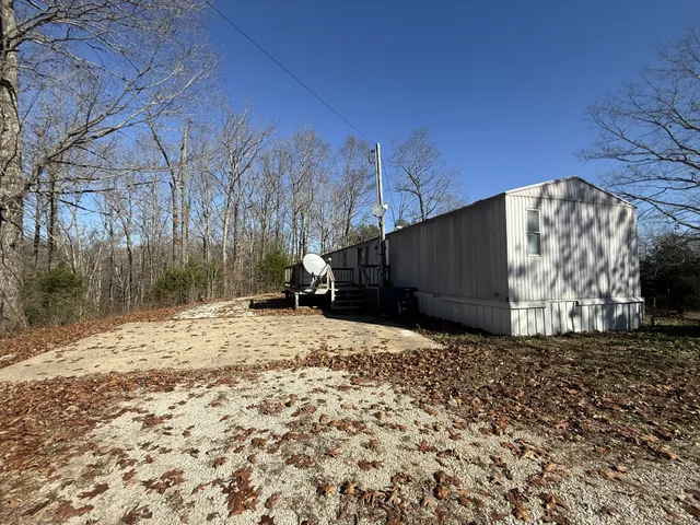 $98,000 | 4856 Highway 13, Linden, TN 37096