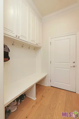 $725,000 | 6291 Royal Lakes Estates Avenue, Gonzales, LA 70737