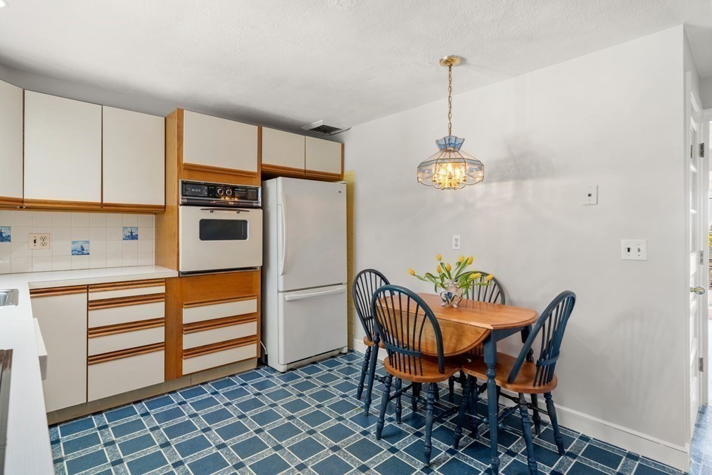 14 Slocum Road Boston, MA 02130 - Photo 10 of 40 Gallery Image 10