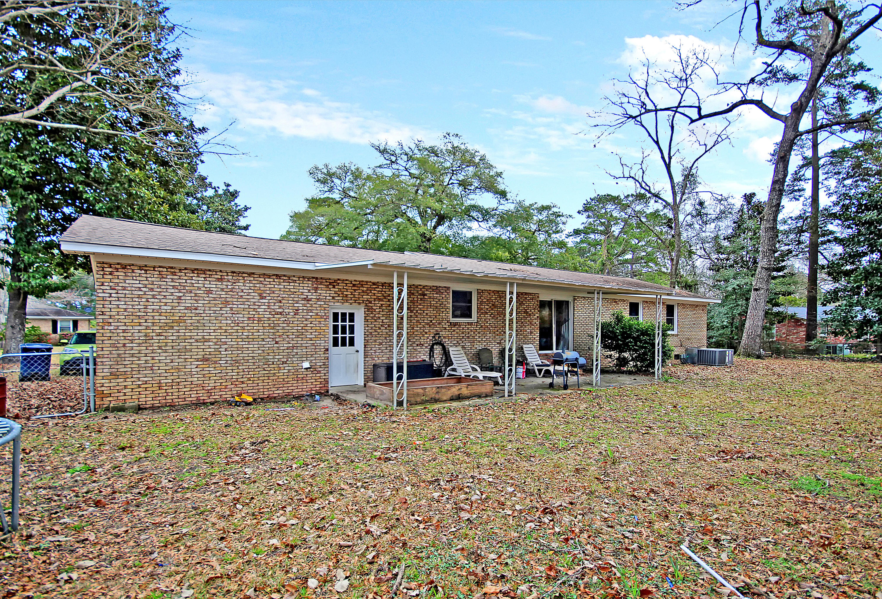 112 County Rd S-18-465 Ladson, SC 29456 - Photo 4 of 27 IMG_7051 copy