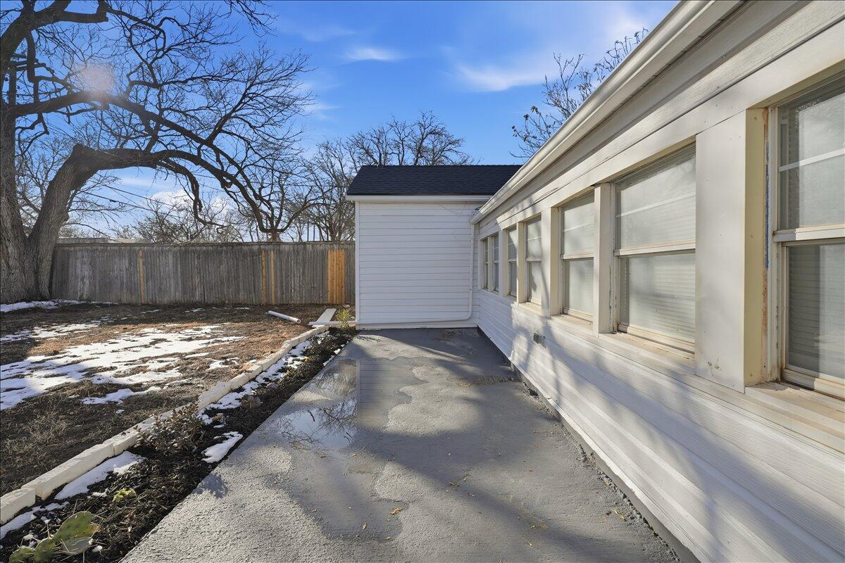 2503 27th Street Lubbock, TX 79410 - Photo 26 of 28 33-nmdds-32