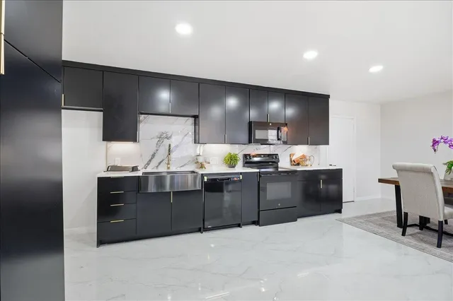 $317,000 | 2503 27th Street, Lubbock, TX 79410