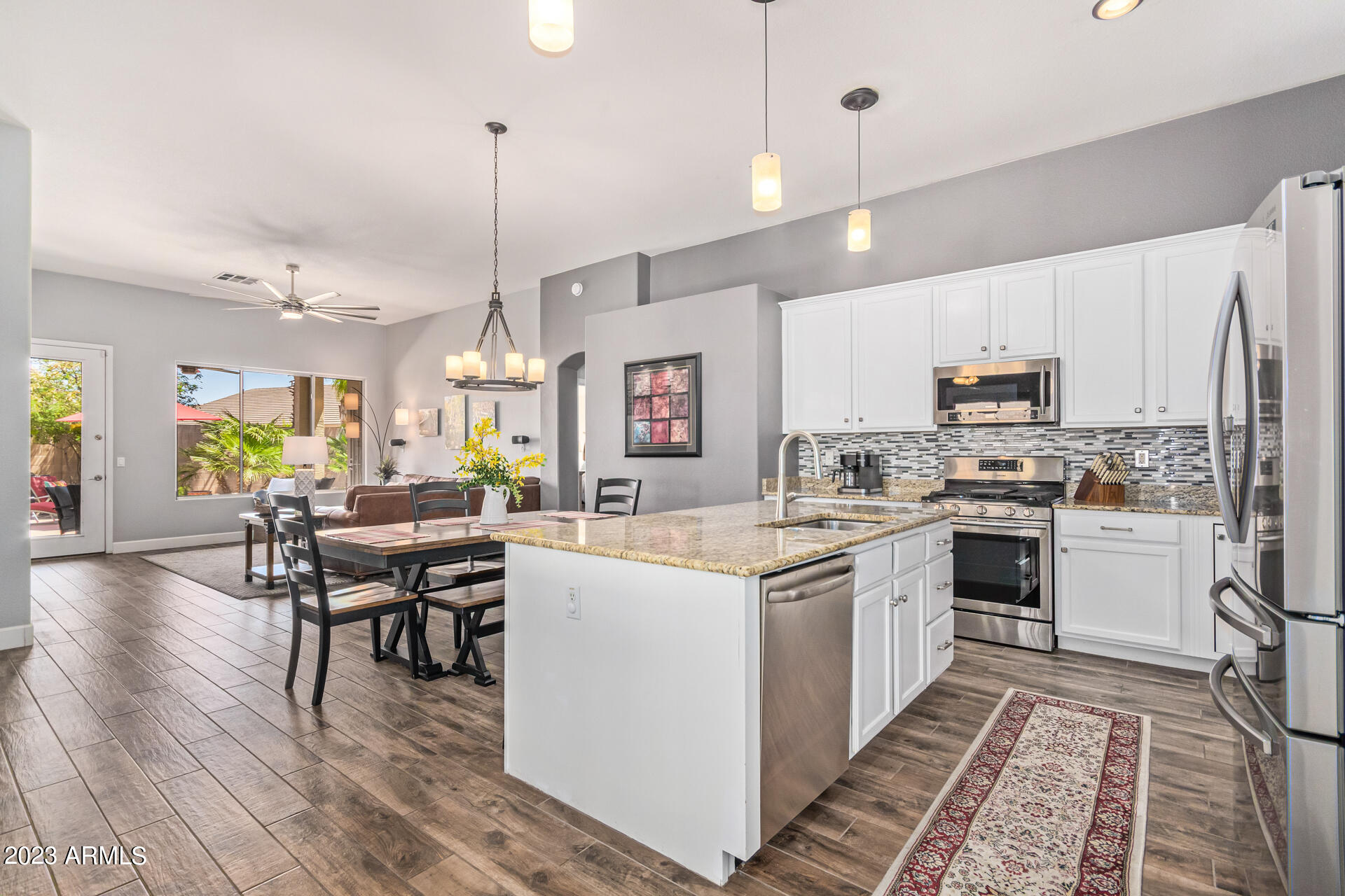 2065 South Marble Street Gilbert, AZ 85295 - Photo 11 of 59 25 - Marble
