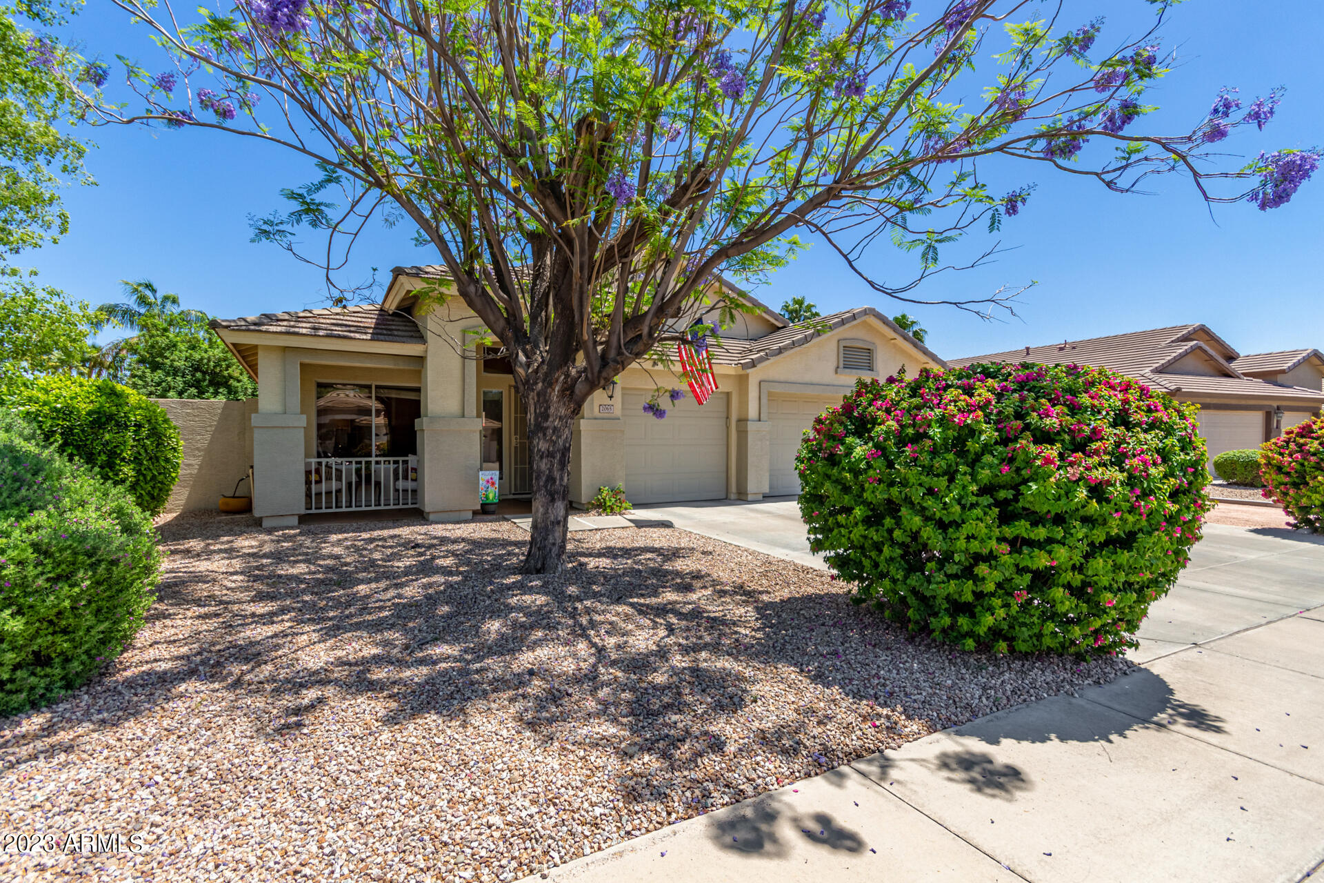 2065 South Marble Street Gilbert, AZ 85295 - Photo 6 of 59 01 - Marble