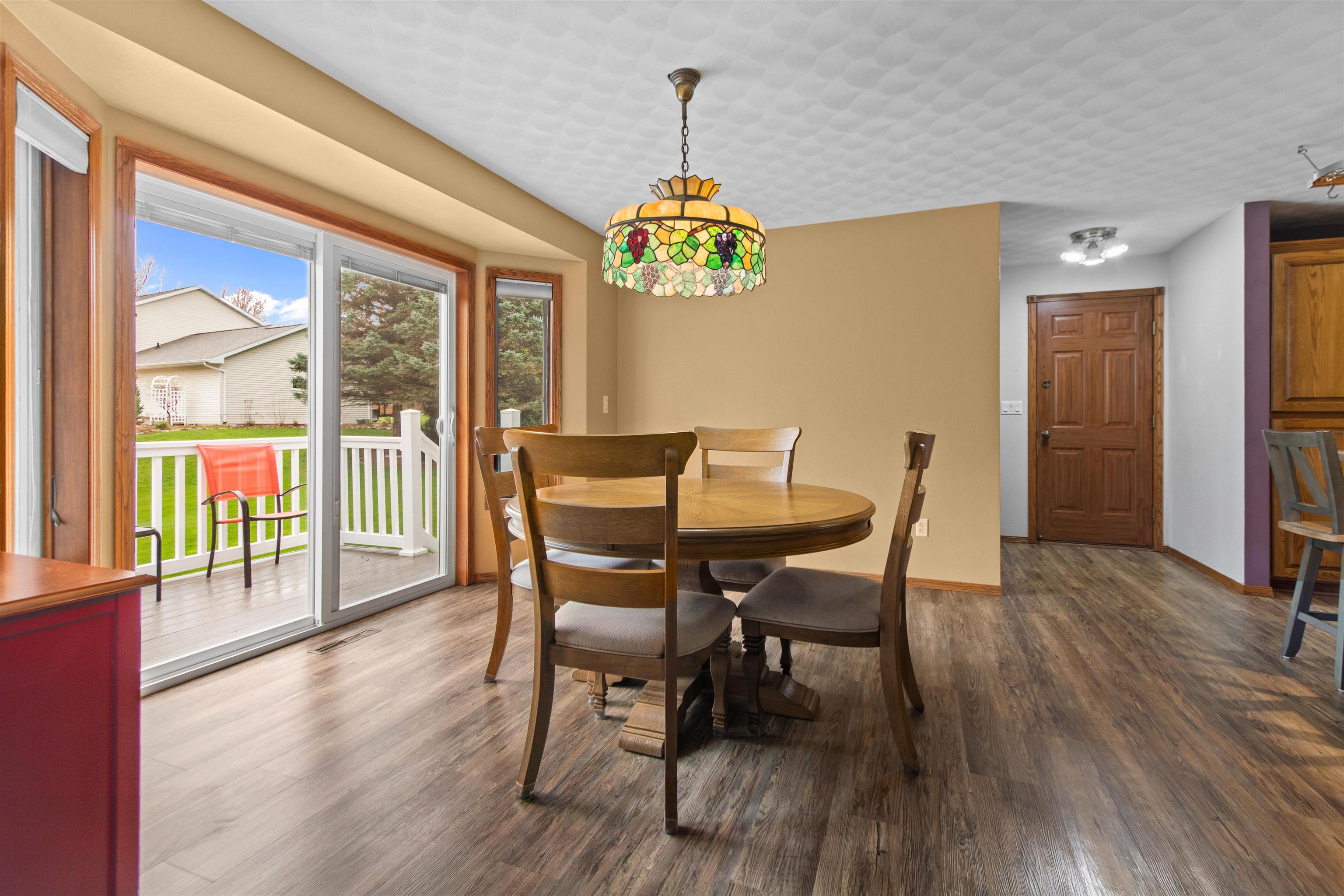 N288 Candlelite Way Appleton, WI 54915 - Photo 9 of 45