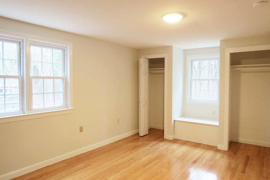 59 Lakeview Road Foxboro, MA 02035 - Photo 11 of 14 Gallery Image 11
