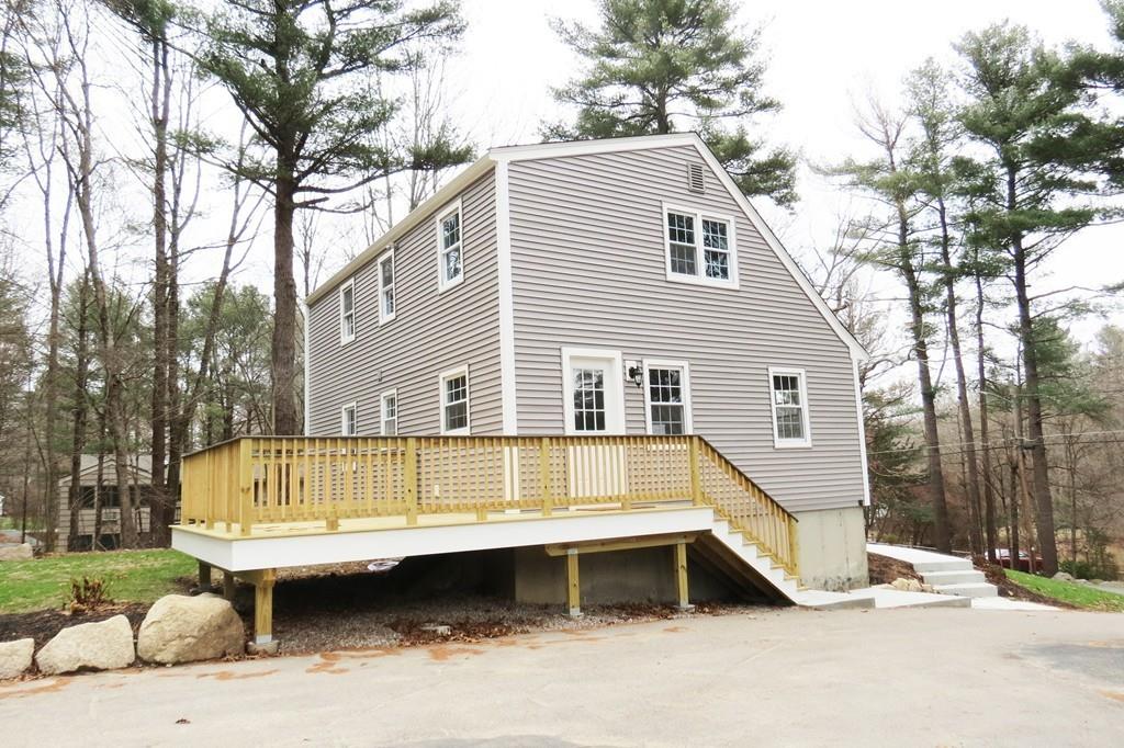 59 Lakeview Road Foxboro, MA 02035 - Photo 3 of 14 Gallery Image 3