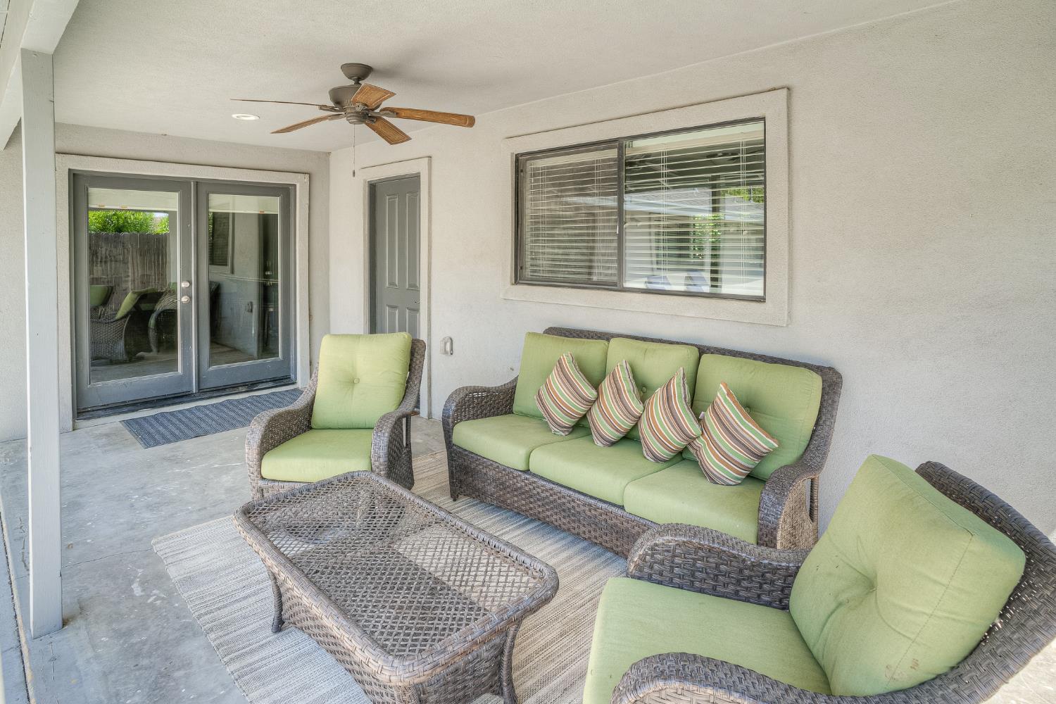 800 South Meridian Road Meridian, CA 95957 - Photo 52 of 81 a living room with furniture and a window