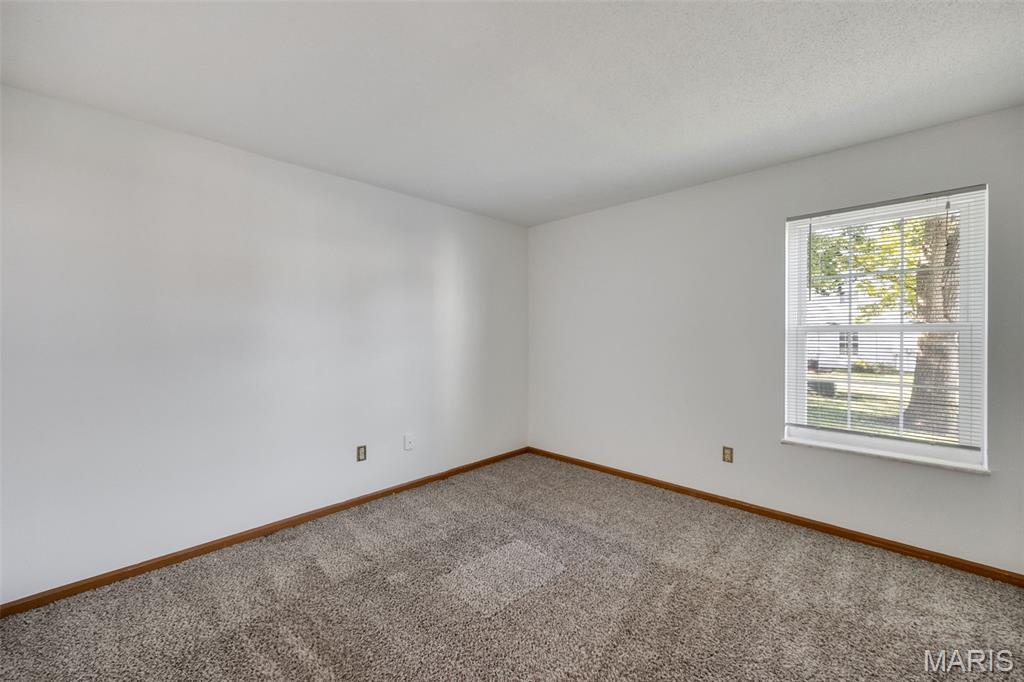 35 Berview Circle, Unit E St. Louis, MO 63129 - Photo 15 of 23