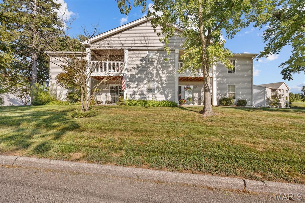 35 Berview Circle, Unit E St. Louis, MO 63129 - Photo 3 of 23