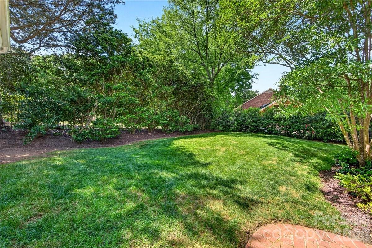 2900 Rock Springs Road Charlotte, NC 28226 - Photo 38 of 40